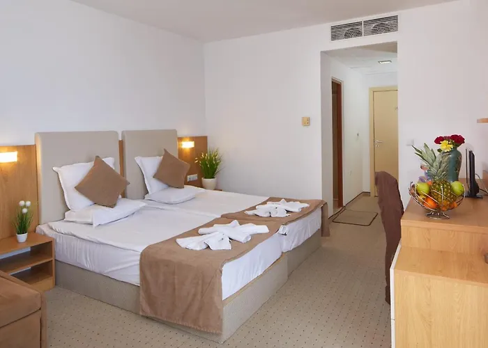 Fiesta M & Marlin מלון 4*