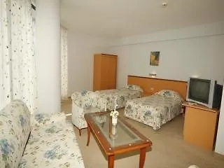 Fiesta M & Marlin 4* סאני ביץ'