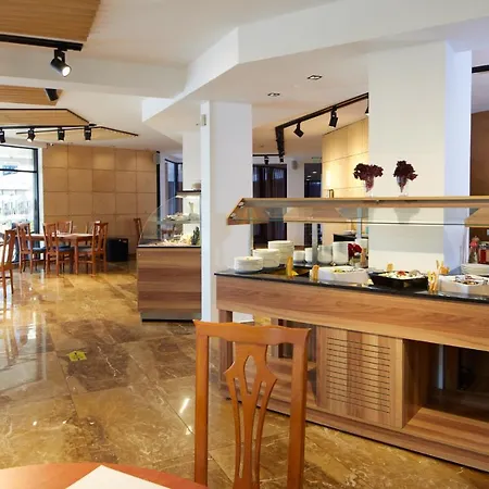 Fiesta M & Marlin 4* Sluneční pobřeží