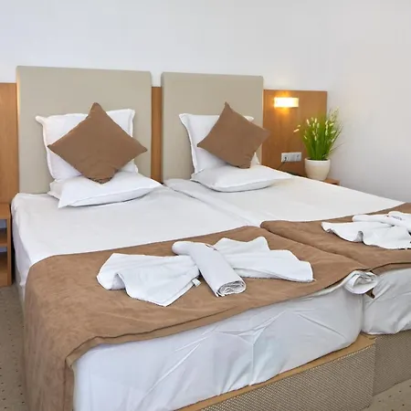 Hotel Fiesta M & Marlin Sluneční pobřeží