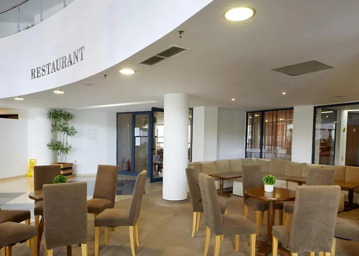 Ξενοδοχείο Fiesta M & Marlin 4*