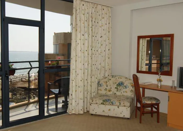 Fiesta M & Marlin 酒店 阳光海滩