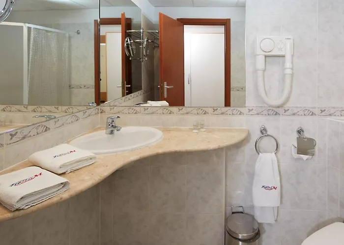 Fiesta M & Marlin Отель 4*