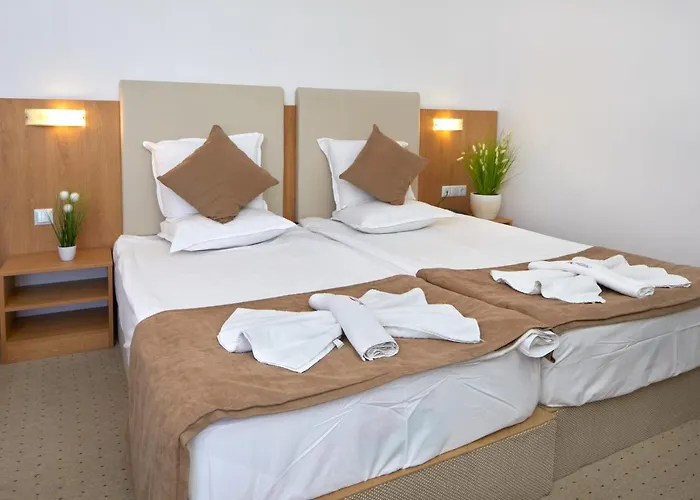 Отель Fiesta M & Marlin Солнечный берег