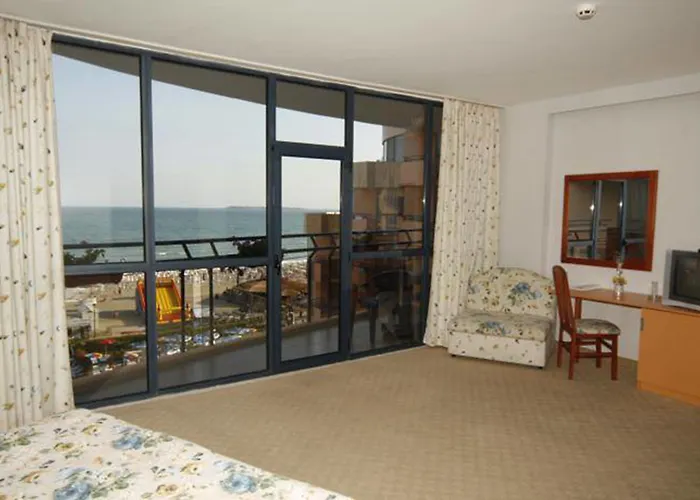 Fiesta M & Marlin Отель